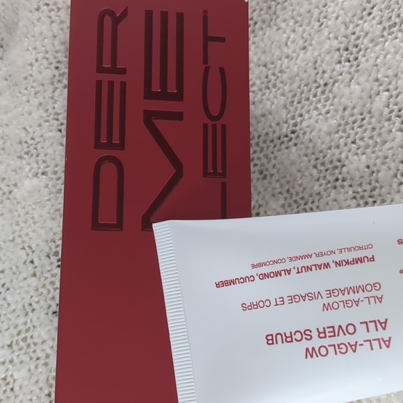 Dermelect All-Aglow All Over Scrub, 98ml/3.3fl oz - Picture 8 of 11